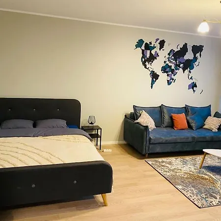 Apartament 1-bedroom Loft In Siena Tirgus